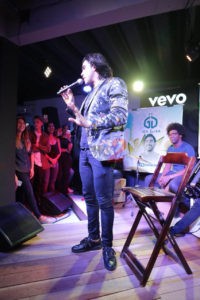 Gabriel Diniz makes Pocket Show at VEVO – Sao Paulo