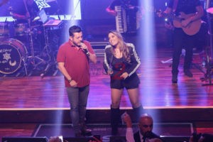 Fernanda Costa sings at Woods with Special Participation of Bruno