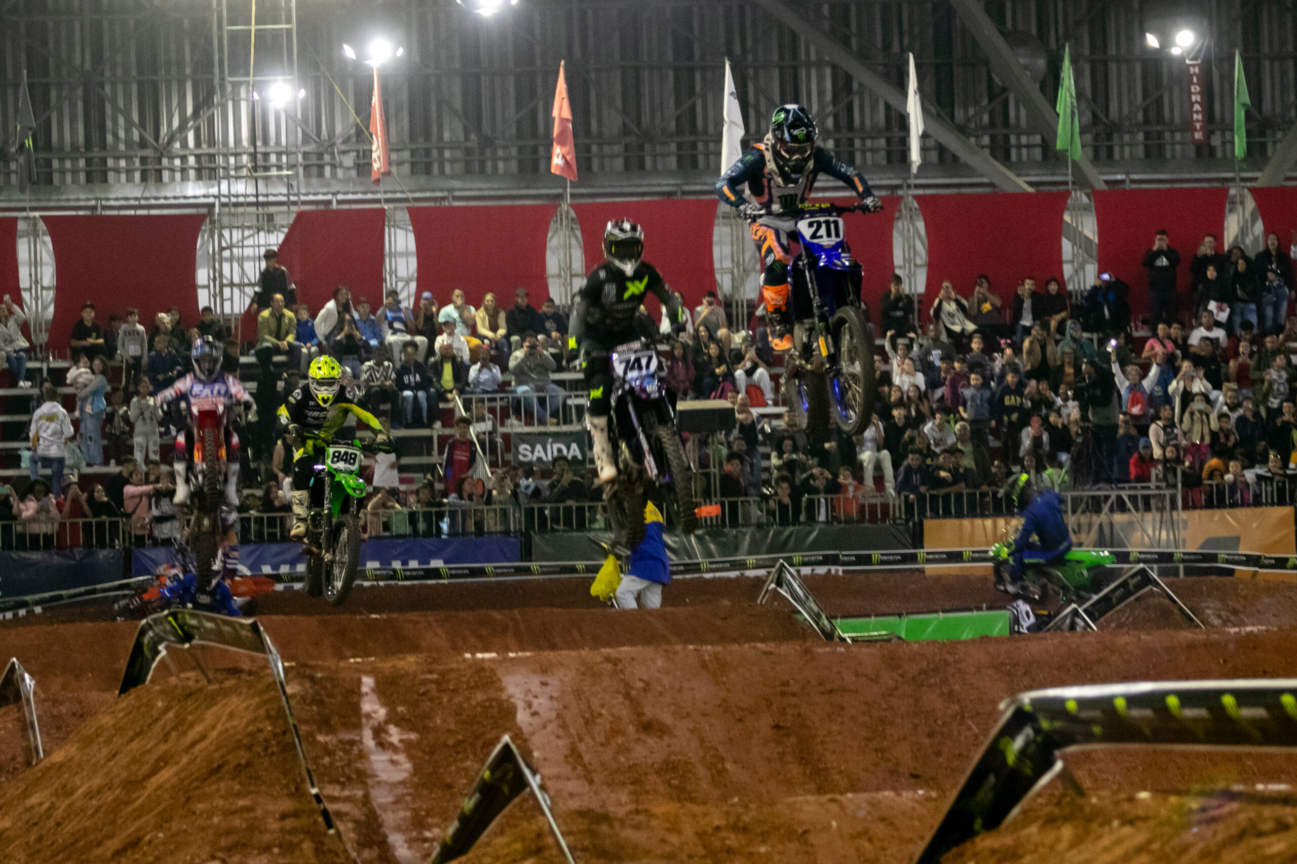 Primeiro dia da Super Final do Arena Cross 2023 tem corridas