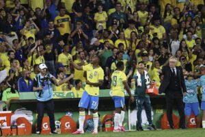 Partida entre seleções de Brasil e Panamá no Maracanã no Rio de Janeiro