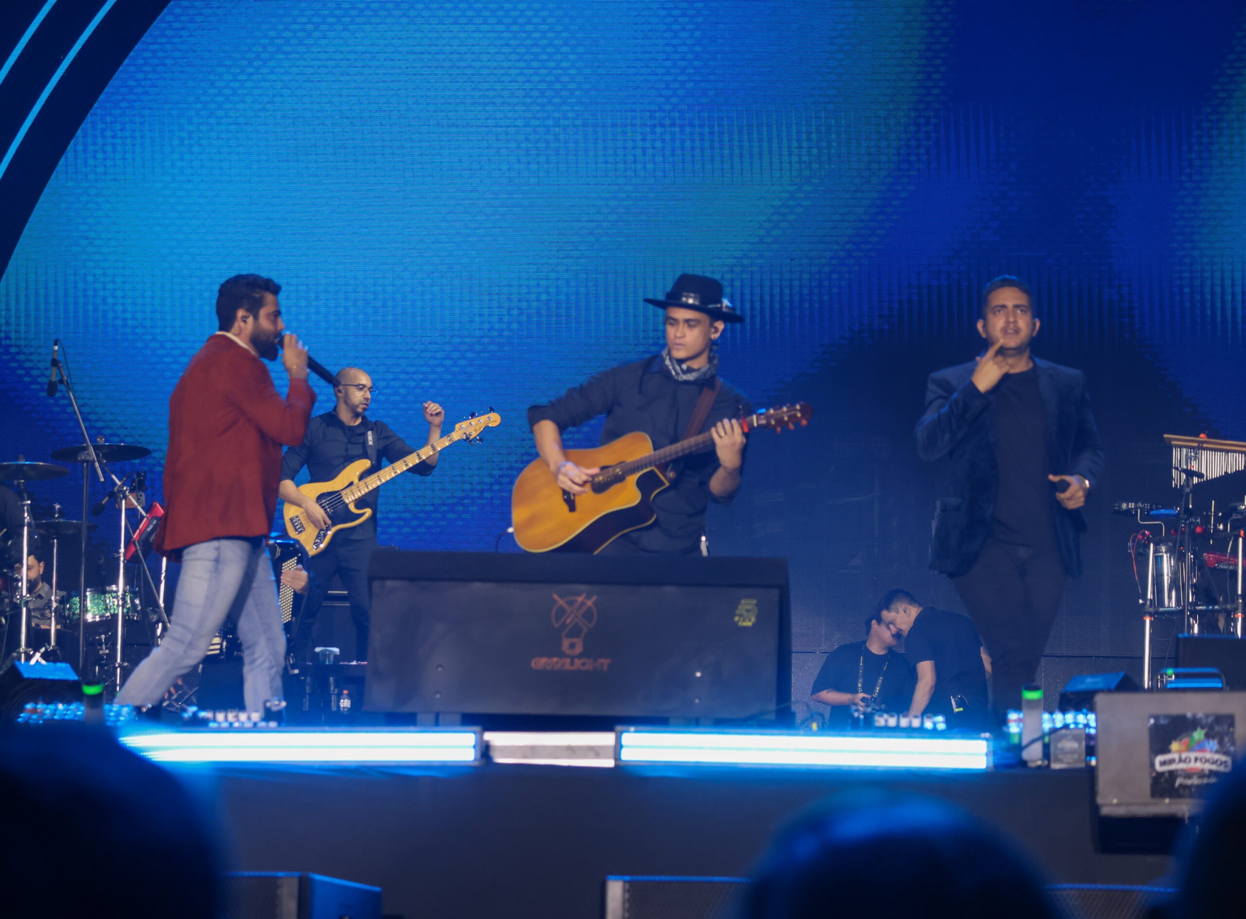 📸 Foto: Leco Viana / TheNews2 | Dupla Henrique e Juliano emociona multidão na Mercado Livre Arena Pacaembu com a turnê Manifesto Musical