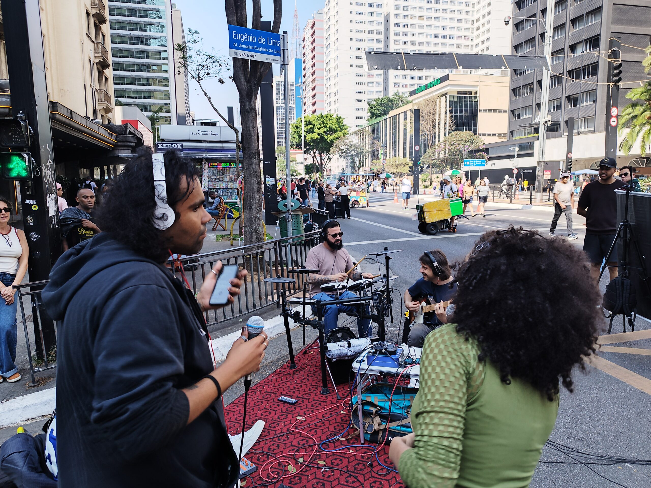 📸 Foto: Leandro Chemalle / TheNews2 | Esta é uma notícia sobre: Movimentação na Paulista
