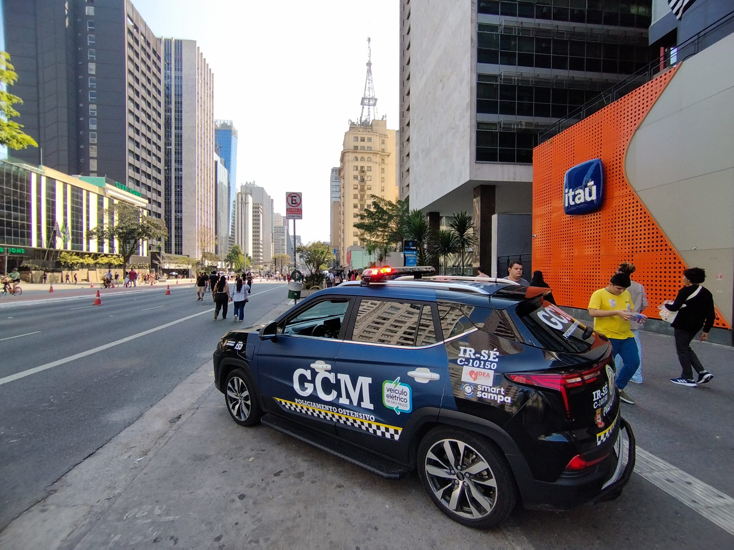 📸 Foto: Leandro Chemalle / TheNews2 | Esta é uma notícia sobre: Movimentação na Paulista