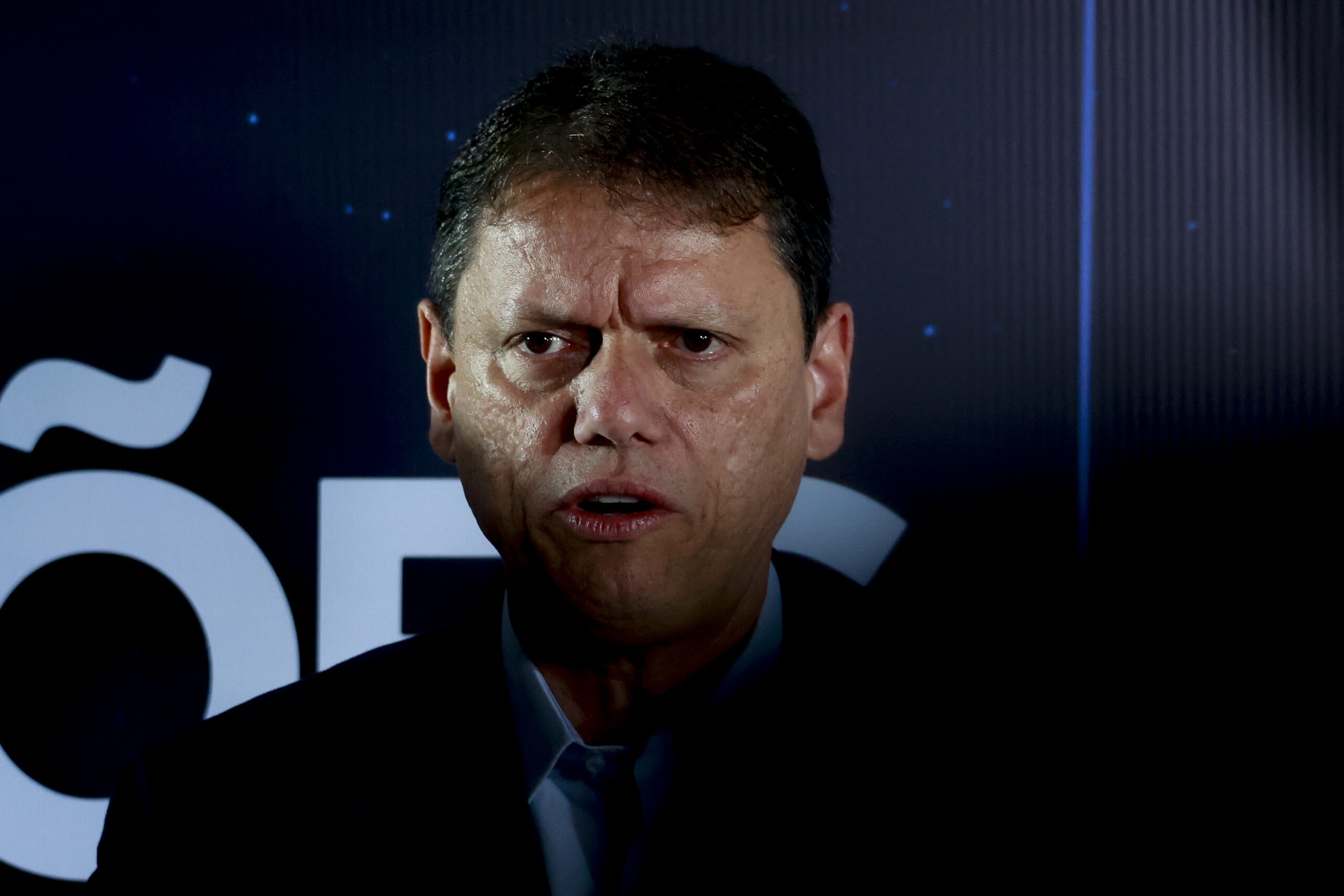 📸 Foto: Leco Viana / TheNews2 | Esta é uma notícia sobre: Tarcísio de Freitas cheg