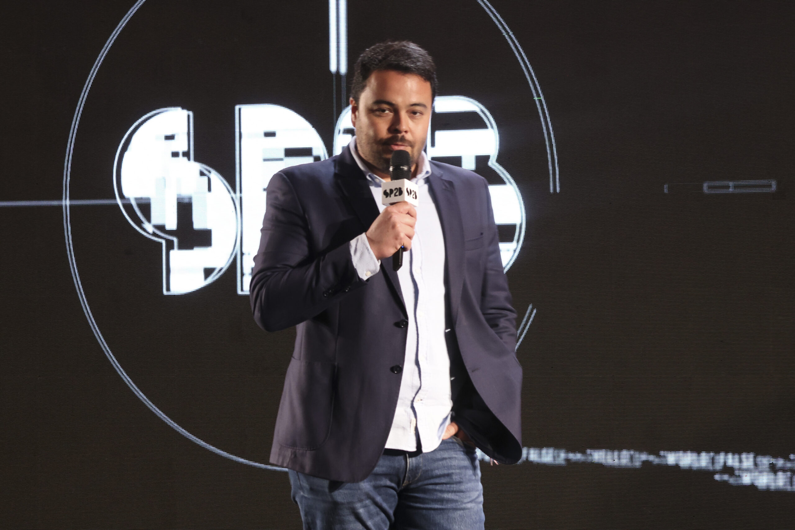 📸 Foto: Leco Viana / TheNews2 | A SP2B realizou uma coletiva de imprensa inovadora no Parque Ibirapuera, reúnindo especialistas em meio ambiente e urbanismo para discutir projetos su
