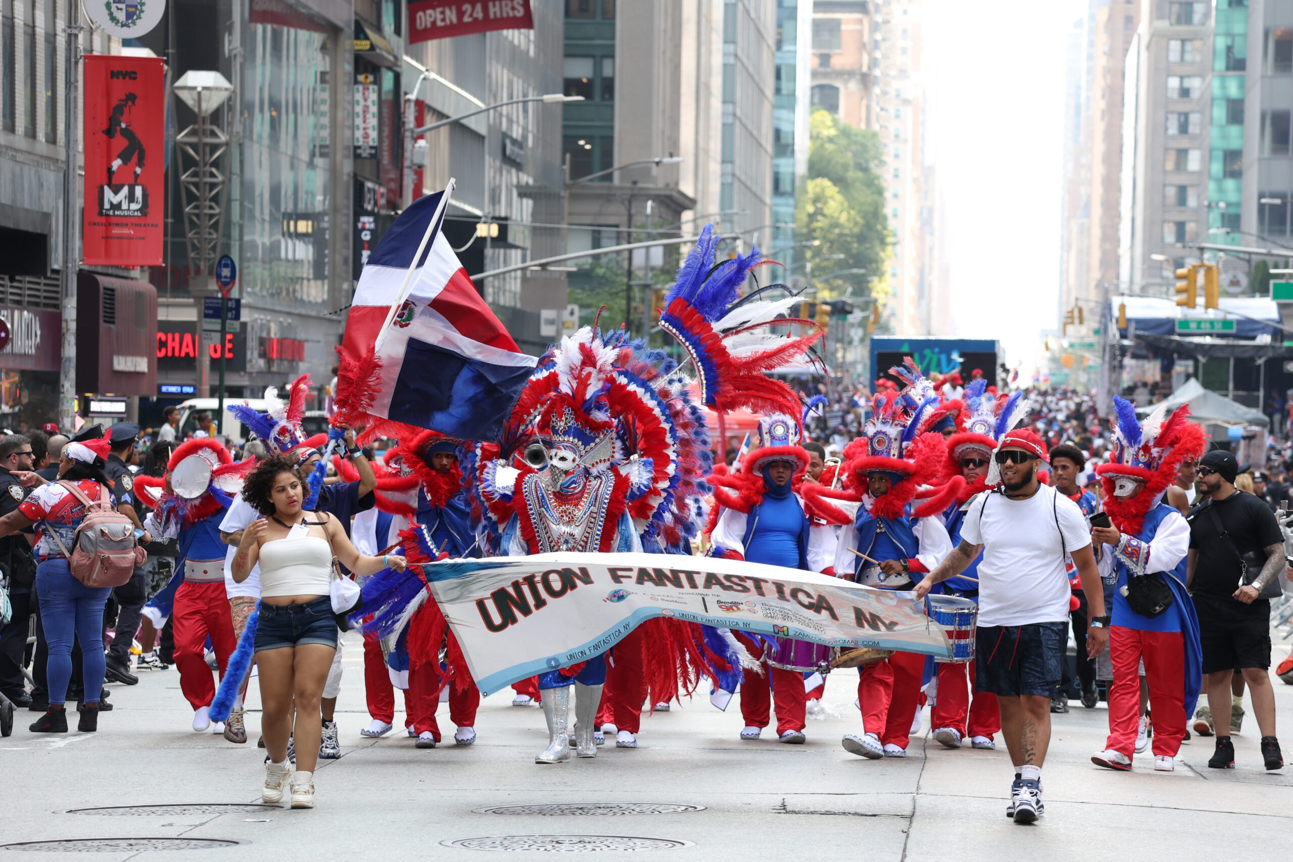 📸 Foto: José Francisco / TheNews2 | Cem Mil Dominicanos Celebra em Nova Iorque Dia da Etnia