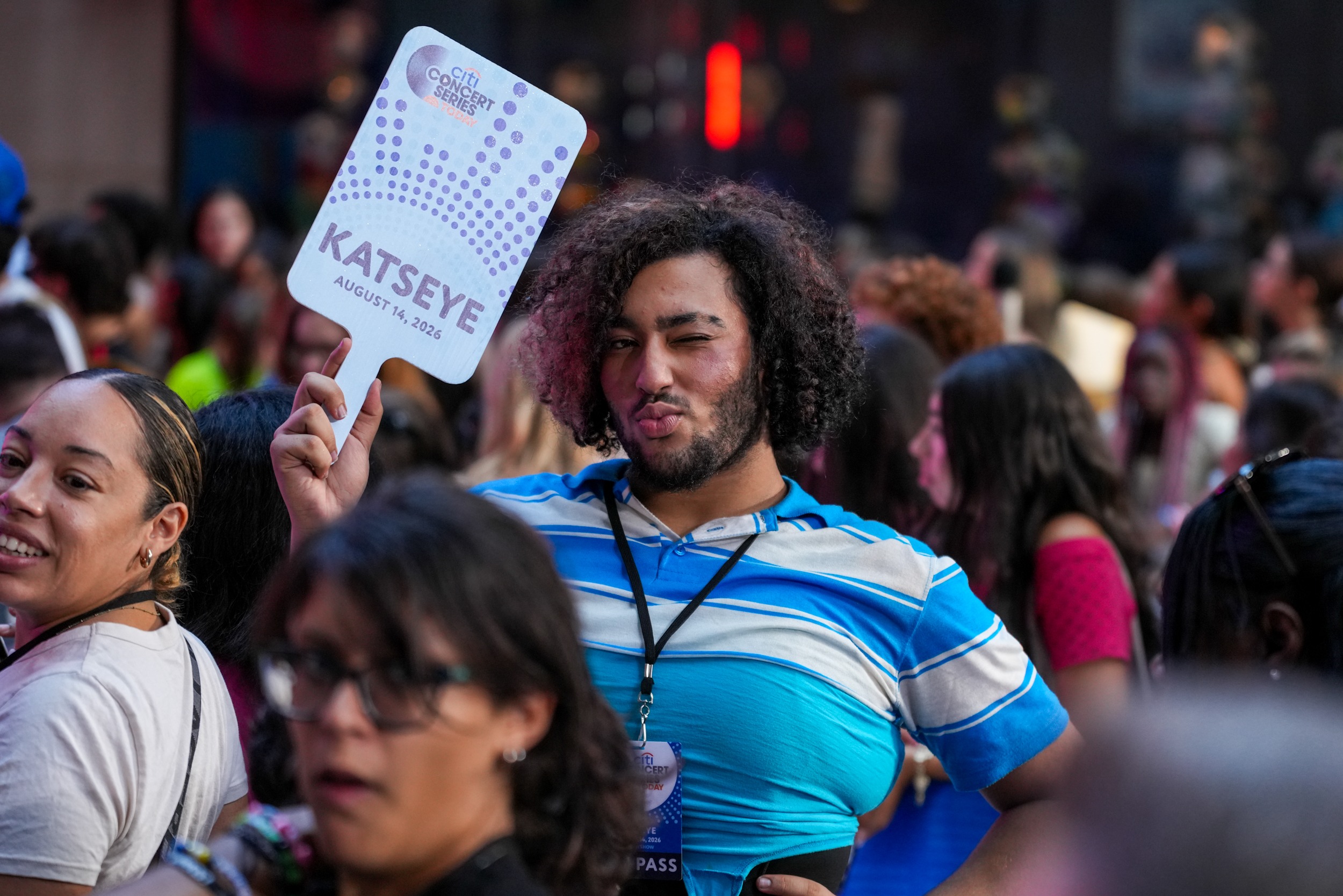 (NEW) KATSEYE Performs at TODAY/Citi Concert Series. August 14, 2026, New York, USA. KATSEYE performs during the TODAY/Citi Concert Series at Rockefeller Center in New York City. Credit: Jeff Rivera / The News2 | Photo: Jeff Rivera / TheNews2