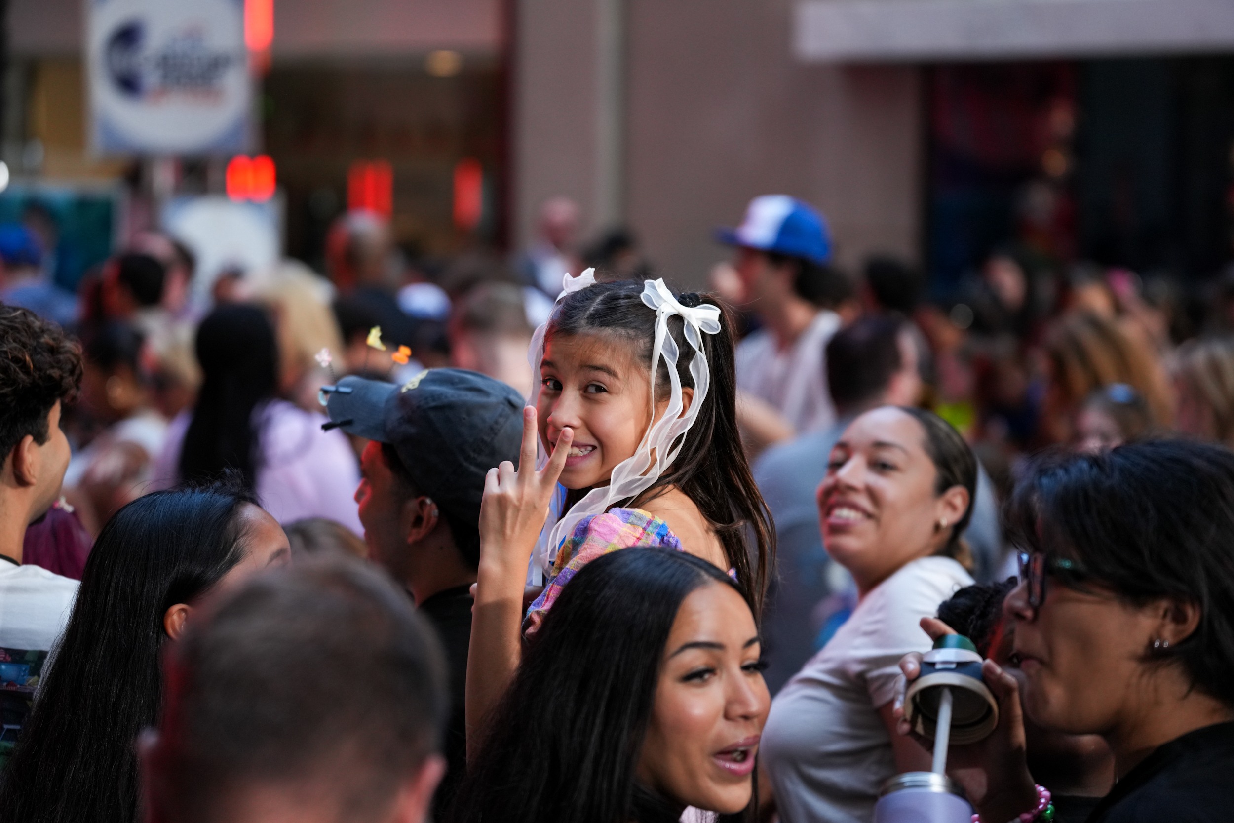 (NEW) KATSEYE Performs at TODAY/Citi Concert Series. August 14, 2026, New York, USA. KATSEYE performs during the TODAY/Citi Concert Series at Rockefeller Center in New York City. Credit: Jeff Rivera / The News2 | Photo: Anthony Oliveira / TheNews2