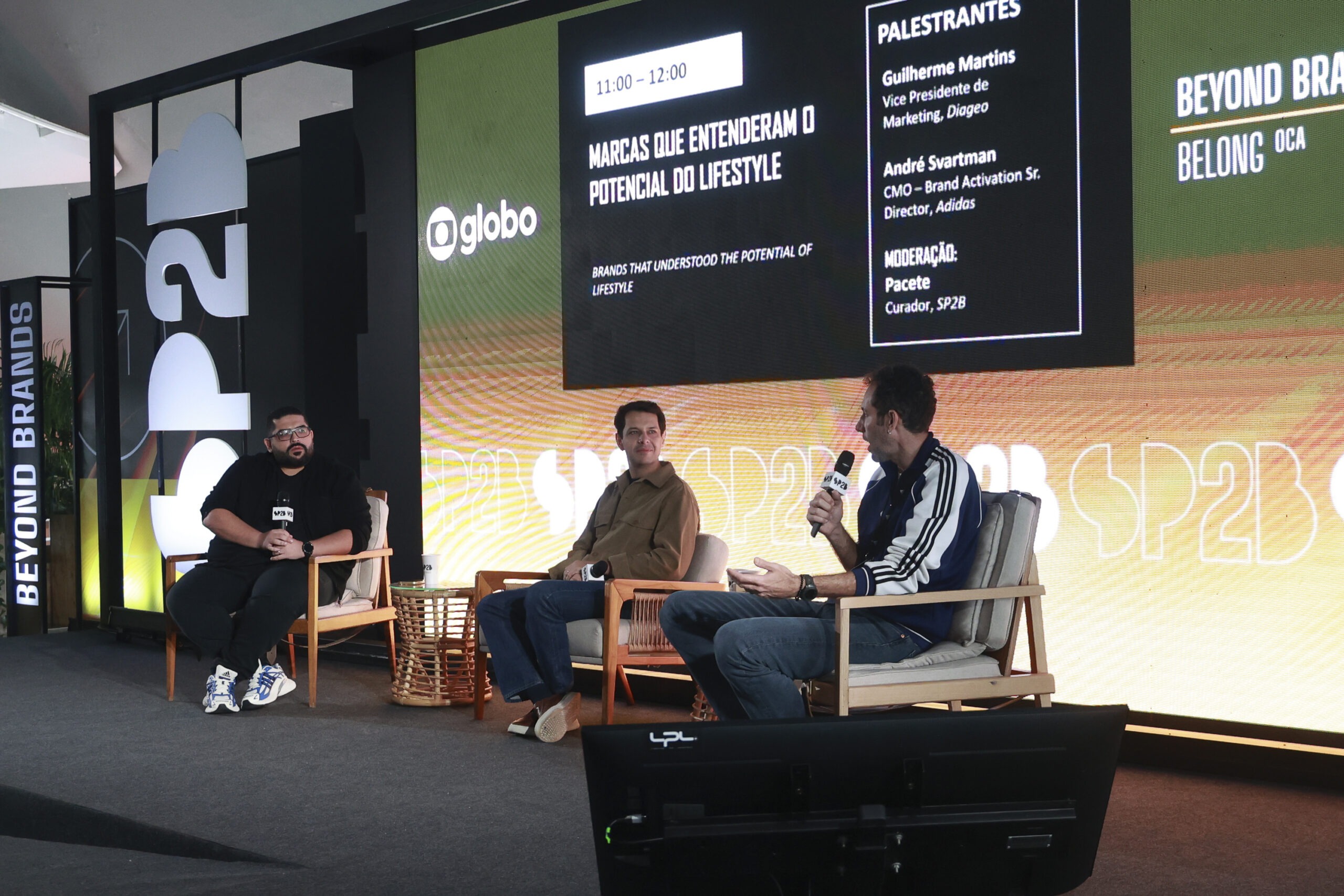 SÃO PAULO (SP), 14/08/2026 – SP2B/LIFESTYLE/BRANDING – O painel é mediado por Pacete com André Svartman, CMO da adidas, e Guilherme Martins, VP de Marketing da Diageo, participam do painel “Marcas que Entenderam o Potencial do Lifestyle”, durante o SP2B, nesta sexta-feira (14). A conversa aborda ... | Foto: Leco Viana / TheNews2