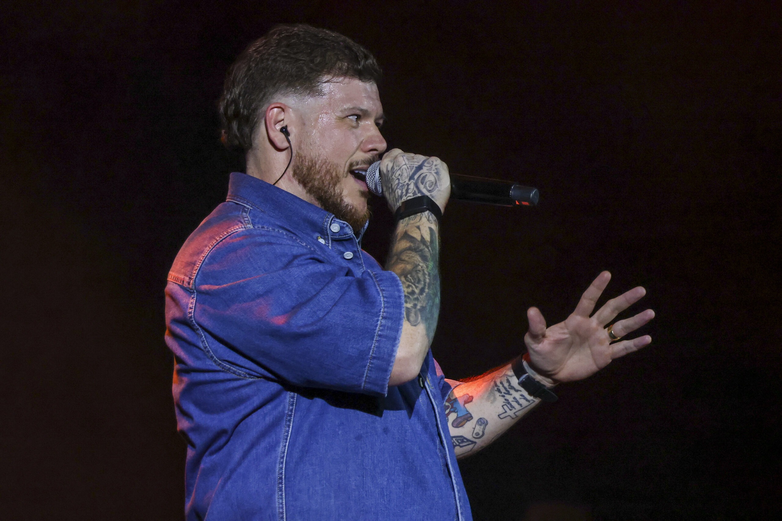 📸 Foto: Leco Viana / TheNews2 | Péricles e Ferrugem comandam noite de celebração do pagode com show especial no Centro de Tradições Nordestinas