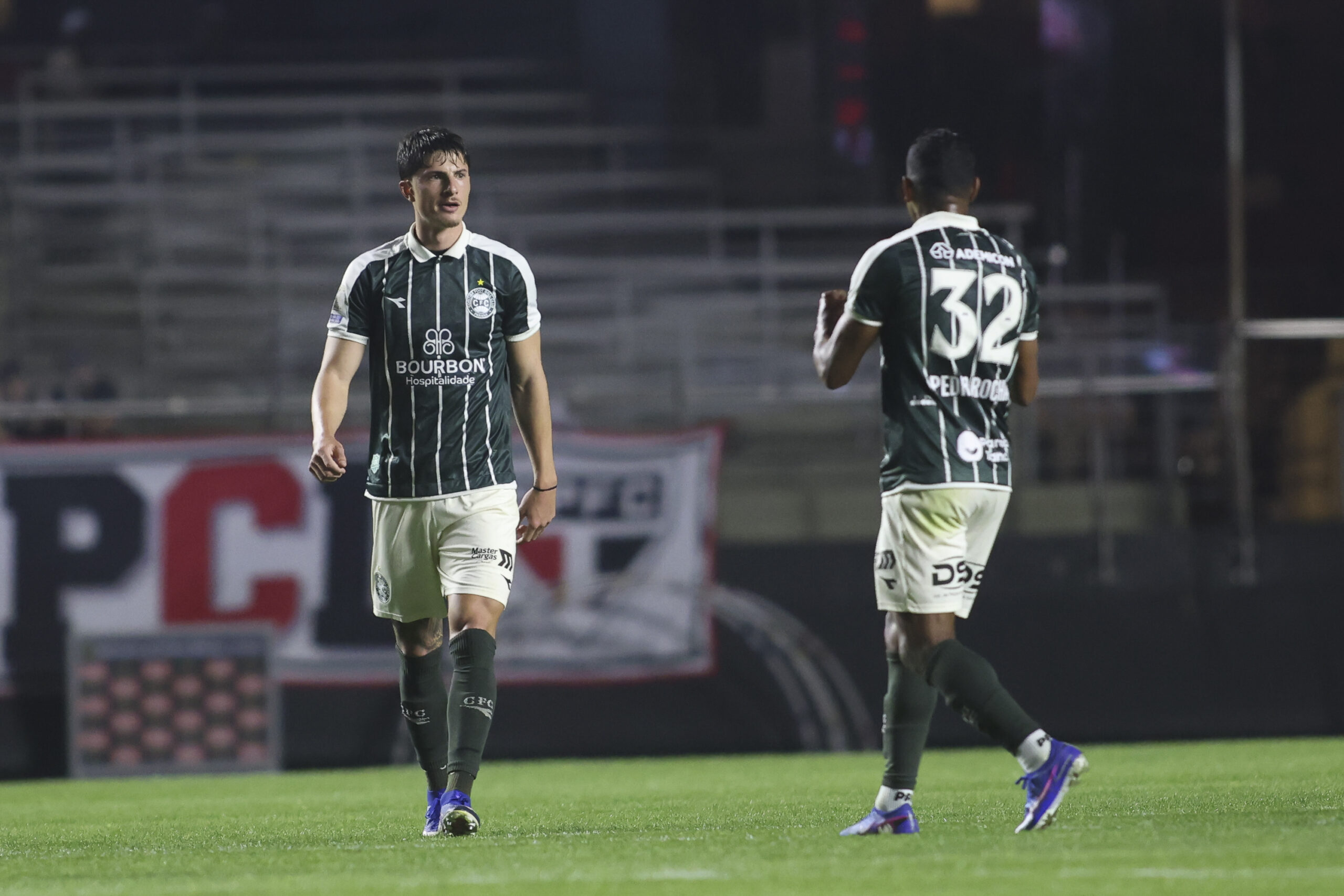 📸 Foto: Leco Viana / TheNews2 | São Paulo e Coritiba duelam no Morumbis em confronto decisivo pela vigésima terceira rodada do Brasileirão 2026