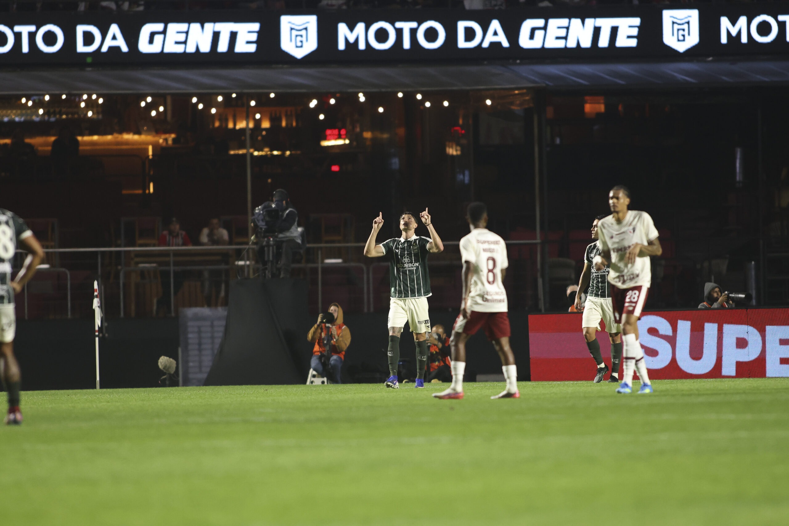 📸 Foto: Leco Viana / TheNews2 | São Paulo e Coritiba duelam no Morumbis em confronto decisivo pela vigésima terceira rodada do Brasileirão 2026