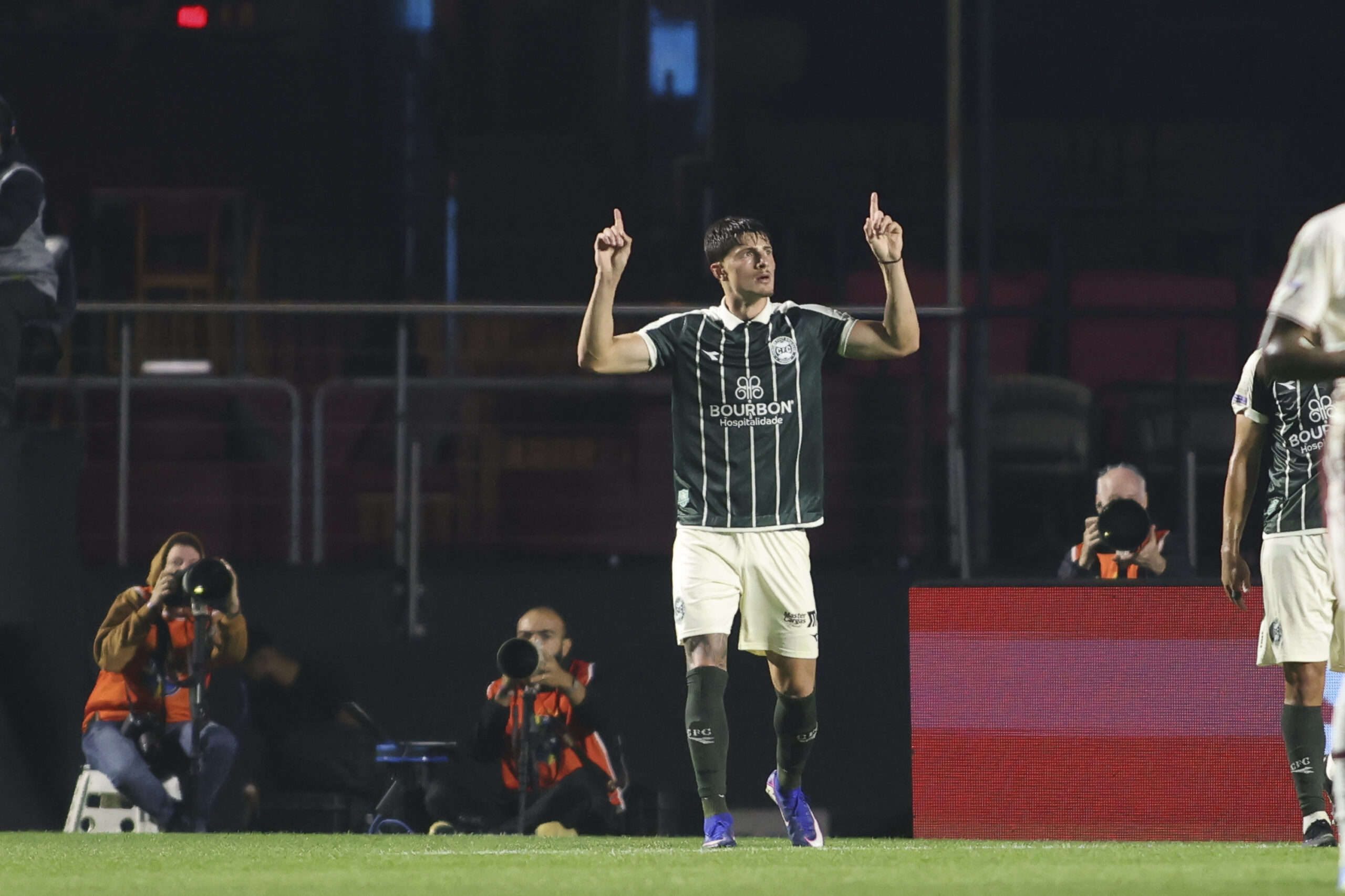 📸 Foto: Leco Viana / TheNews2 | São Paulo e Coritiba duelam no Morumbis em confronto decisivo pela vigésima terceira rodada do Brasileirão 2026
