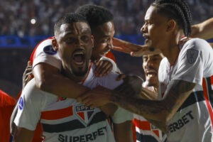 São Paulo e Bolívar decidem vaga nas quartas da Copa Sul-Americana no MorumBIS