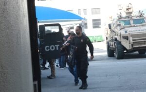 Polícia Federal deflagra Operação Fora de Ordem contra núcleo financeiro do crime armado na Baixada Fluminense