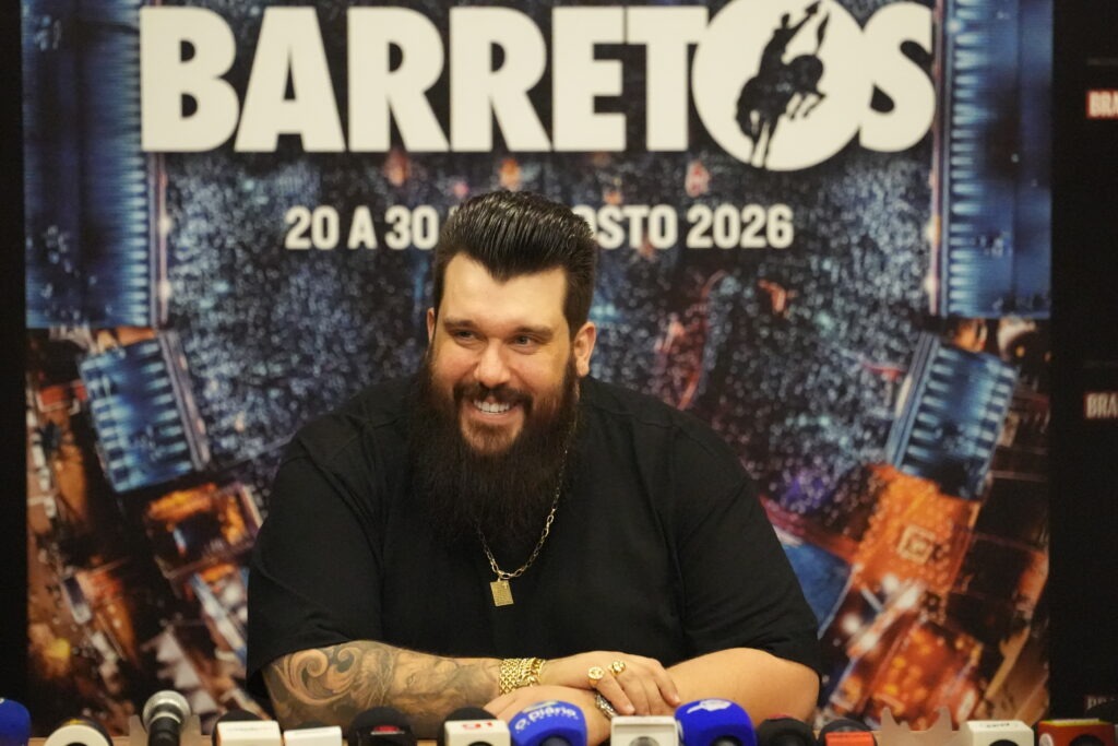 Cantor Panda abre a Festa do Peão de Boiadeiro e impulsiona tradicional circuito sertanejo
