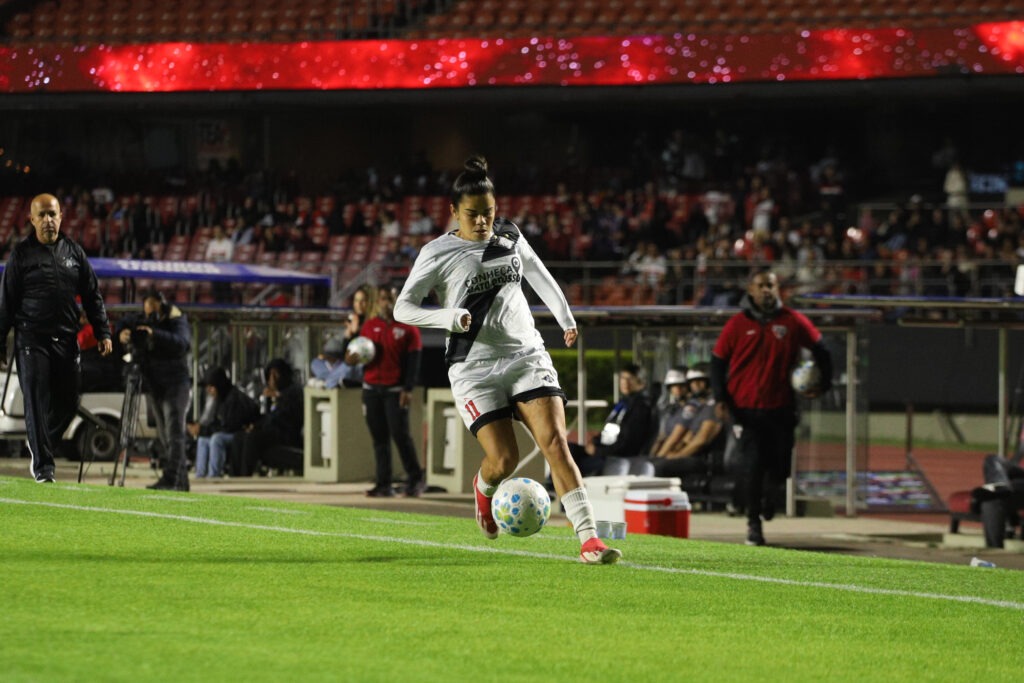 São Paulo e Mixto protagonizam duelo histórico pelo Brasileirão Feminino no gramado do MorumBIS