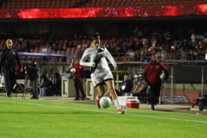 São Paulo e Mixto protagonizam duelo histórico pelo Brasileirão Feminino no gramado do MorumBIS