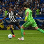 Cruzeiro e Atlético Mineiro reeditam rivalidade histórica no Mineirão em decisão crucial pela Copa do Brasil