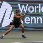 Promessa do tênis nacional, Duda Gomes triunfa em estreia profissional no ITF de Barueri
