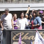 "headlinePt" "Fernando Haddad lança oficialmente campanha ao governo de São Paulo em caminhada com mulheres no centro da capital"