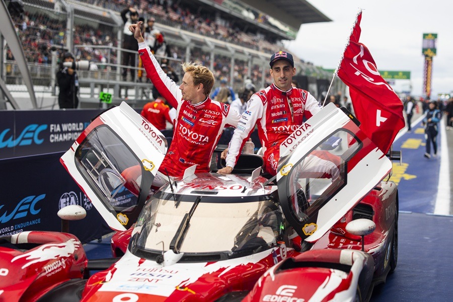 Equipe Toyota é campeã mundial de Endurance
